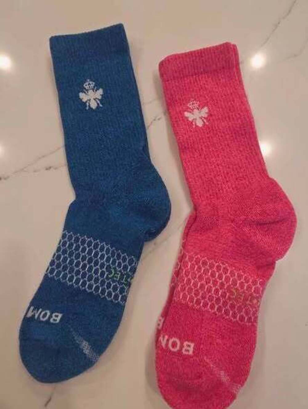 Bombas Socks Blue Pink LG. New!